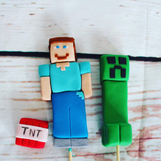 Minecraft Cake