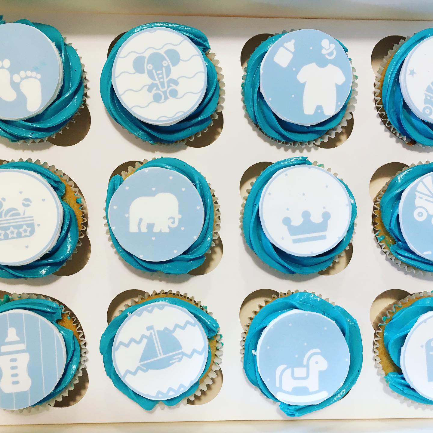 Baby Shower Cupcakes