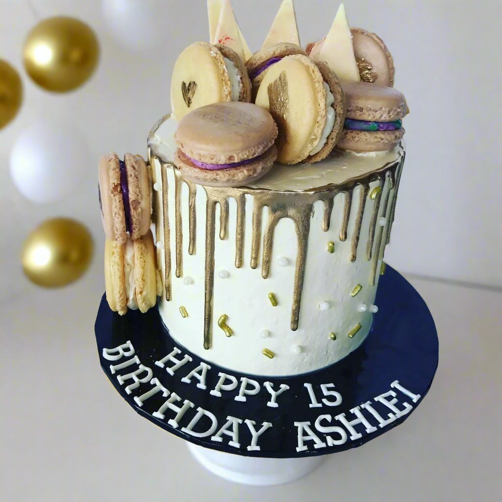 White & Gold Drip Cake