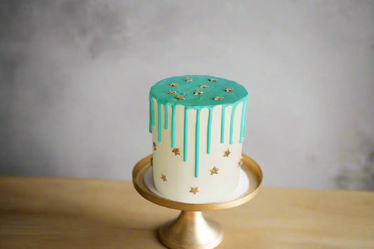 Magic Drip Cake